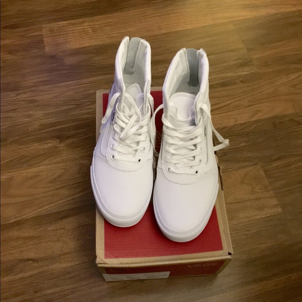Vans Milton Woman’s Hi Tops